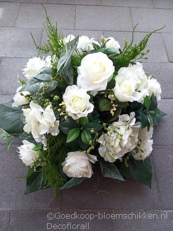 Rouwstuk Groot Rond Biedermeier Zijden bloemen Kant en klaar