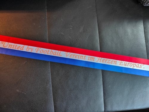 [A-026004] Voetbalsjerp oid Sjerpen Bedrukt 75 mm Vlag met Oranje opdruk eigen tekst opgeven, maatwerk